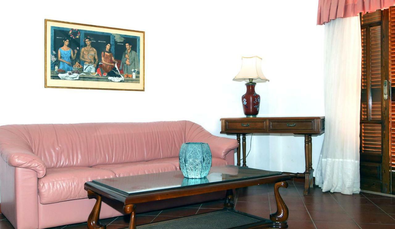 Candia House 외부 사진