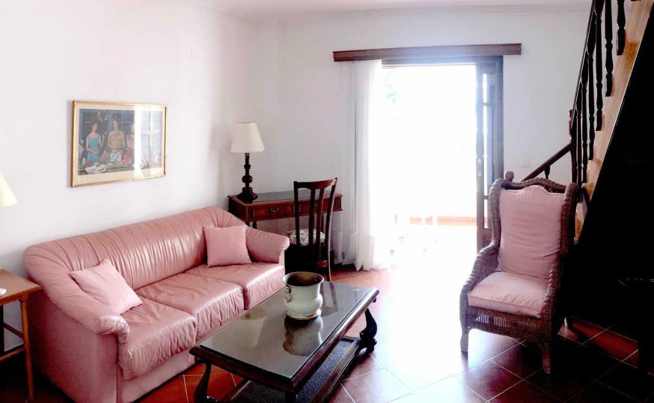 Candia House 외부 사진